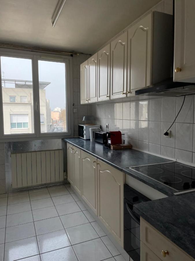 Le Parilly- Appartement 3 Chambres-Parc Parilly Bron Exteriér fotografie